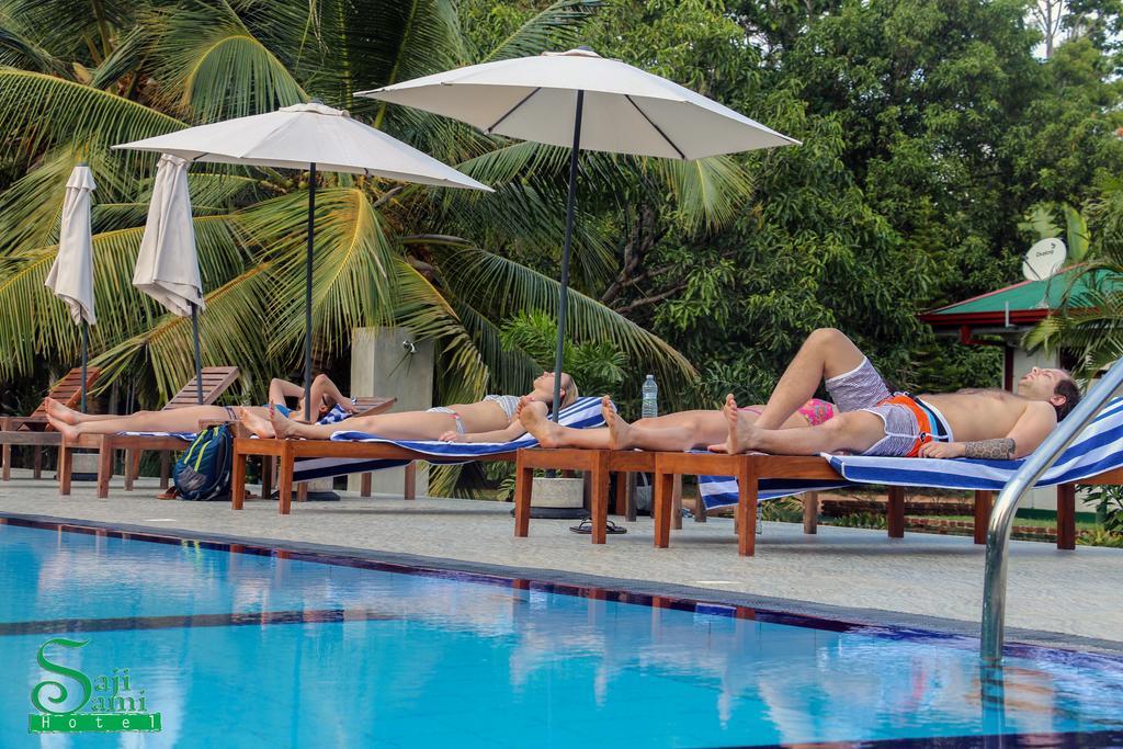 Saji-Sami Hotel Анурадхапура Екстериор снимка